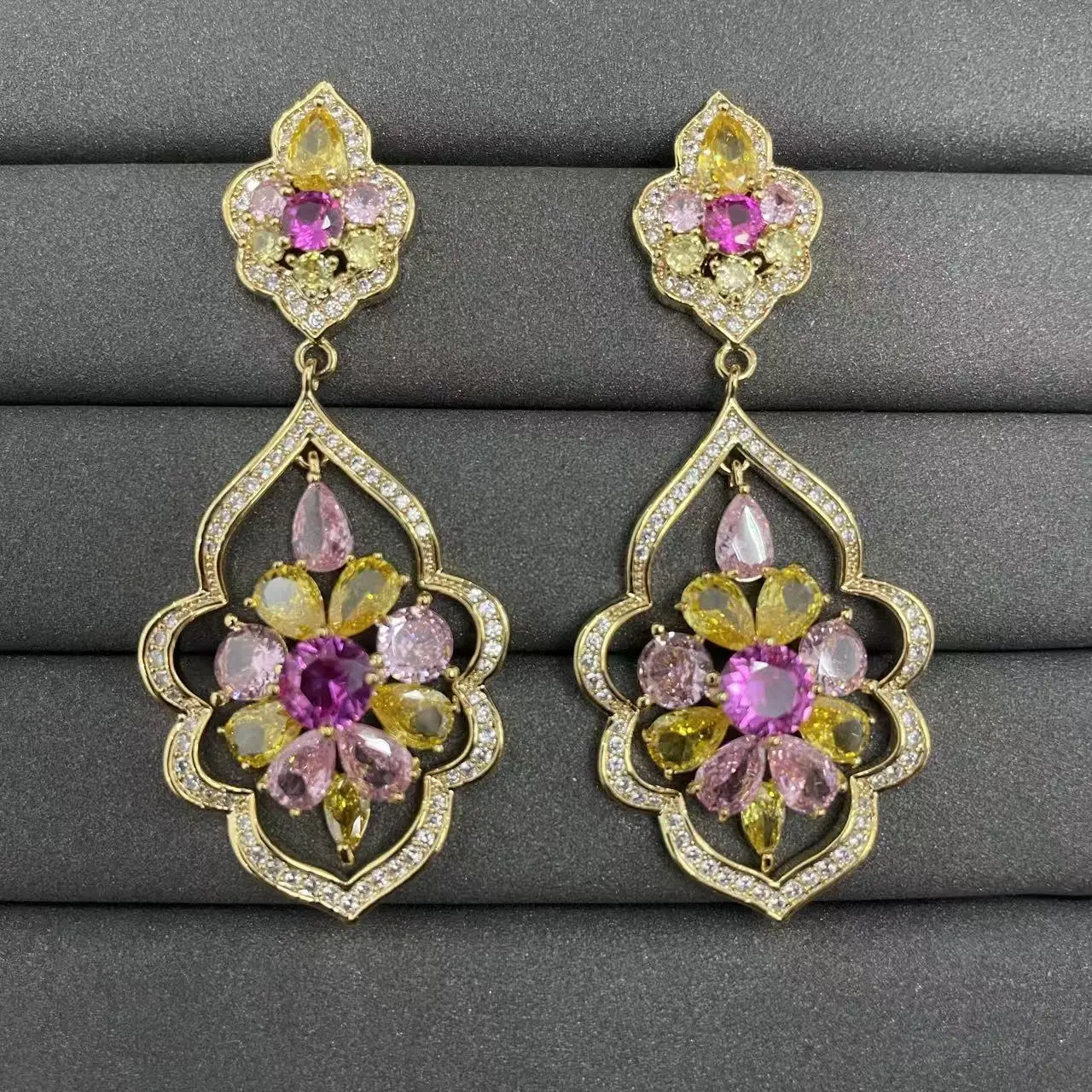 yellow-crystal-dangle-earrings-for-women-elegant-statement-jewelry-shiny-leaf-flower-teardrop-earrings-dinner-party-gift-women