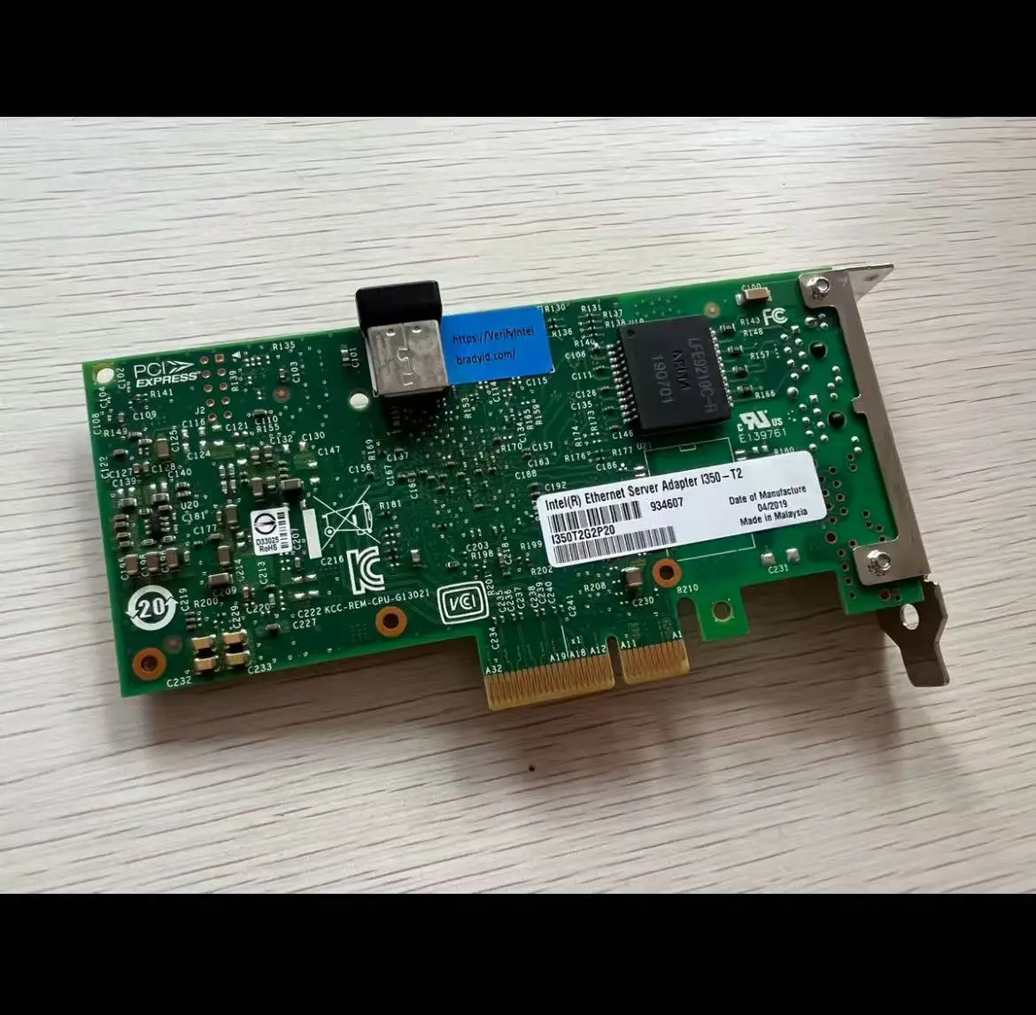 

Original brand new for Intel I350-T2V2 blue label anti-counterfeiting label dual port card board Short baffle