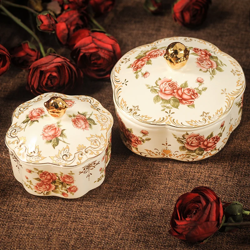 

European style jewelry box jewelry box decorative ornaments desktop storage box dustproof belt cover candy box ceramics