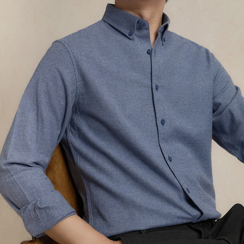 

Autumn new high-quality, fashionable, stylish and versatile casual men's long-sleeved shirt with a checkered pattern