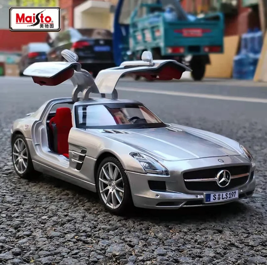 

Maisto 1:18 Mercedes Benz SLS AMG Alloy Sports Car Model Diecast Metal Toy Vehicle Car Model Simulation Collection Children Gift