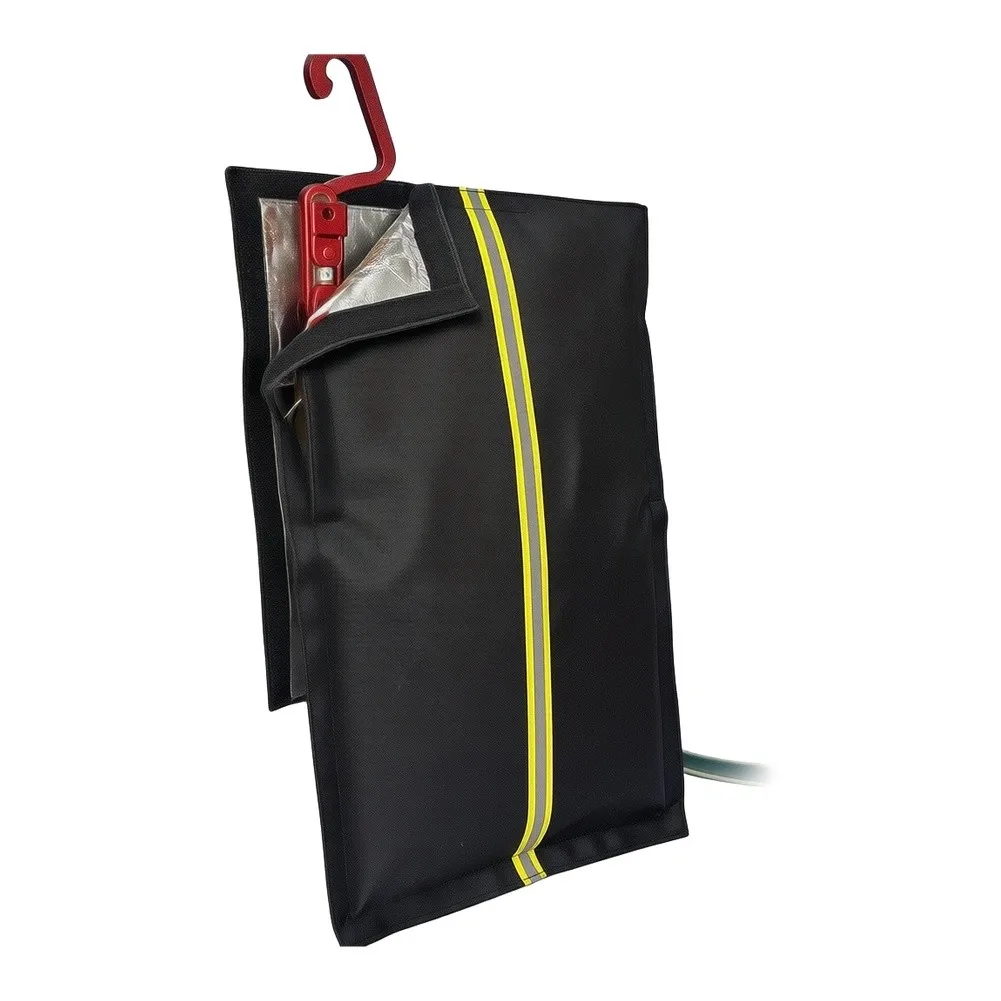 Insulated Outdoor Faucet Freeze Cover Water For Winter Protection for Bib Cock Spigot 63x35cm Black Reusable Design