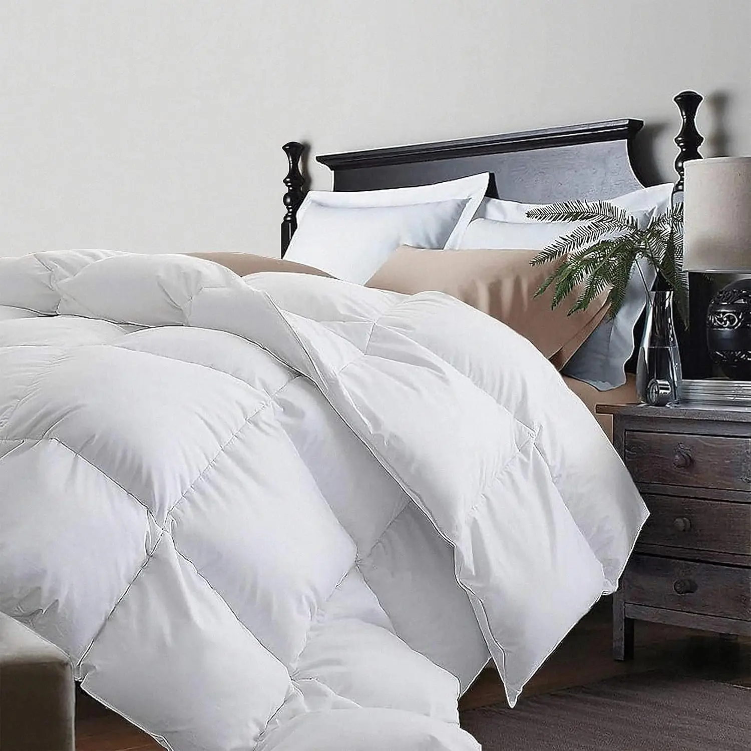 

Kathy Ireland White Feather Goose Down Comforter-All Season Warmth, Full-Queen