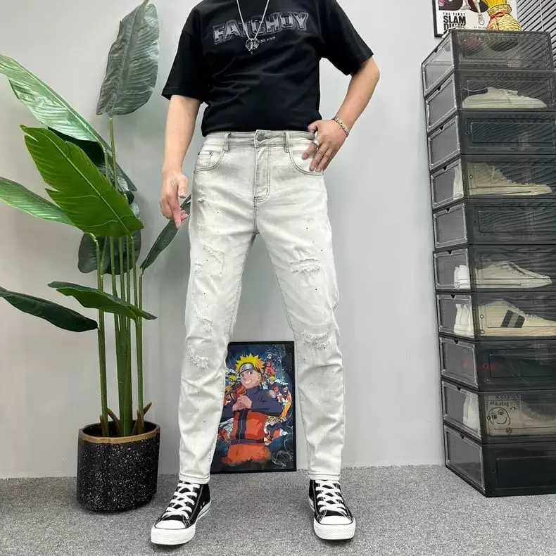 

High-end Luxury Man Clothes Streetwear Clothing 2026 Spring and Summer New Smoke Gray Holes Washed Casual Fashion Elastic Jeans