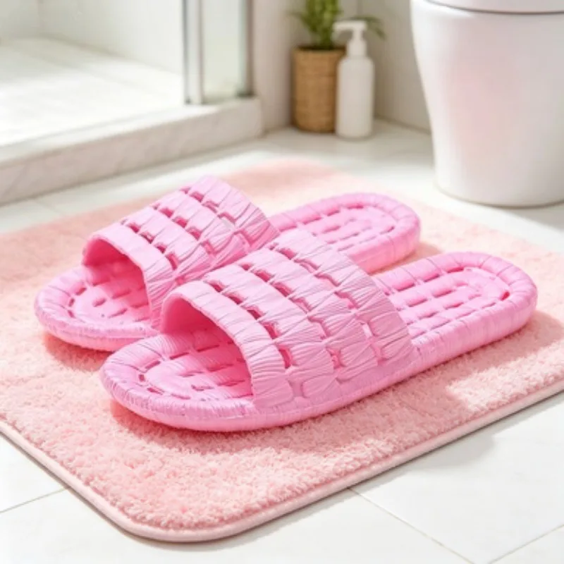 

Lightweight Leaking Shoes Platform Slippers Women Super Soft Beach Flops Woman Comfort Couples Indoor Slides Shower Shoes