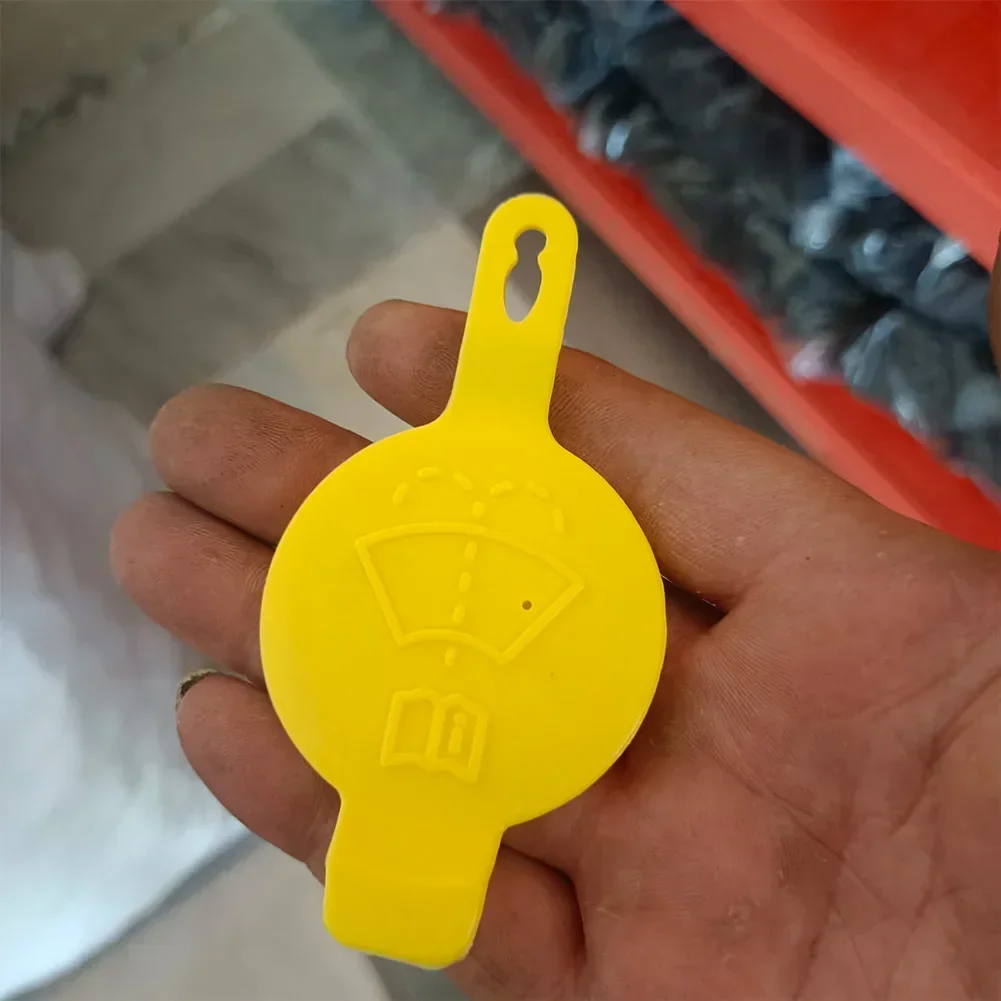 5x9.5x0.8cm Car Windshield Wiper Reservoir Covers For Corsa Pick Up Wagon 1997-2003 For Celtic 2001-2016 Reservoir Covers