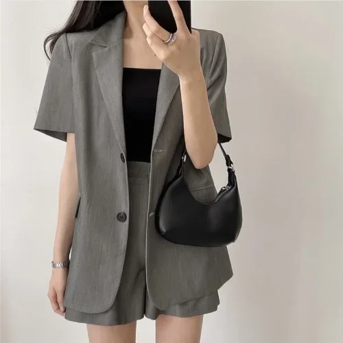 Conjunto de Blazer y Pantalones de Manga Corta con Dos Botones y Solapa Estilo Retro Hong Kong de Xinyu, Traje Casual de Tres Cuartos