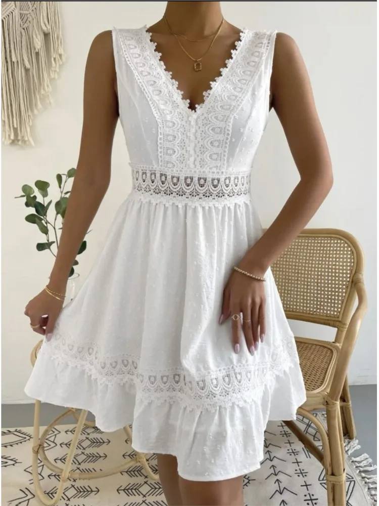 

Summer Fashion Sexy V-neck Sleeveless Lace Mini Dress Women Casual Backless Patchwork Sundress Lace Up Dresses For Women Robe