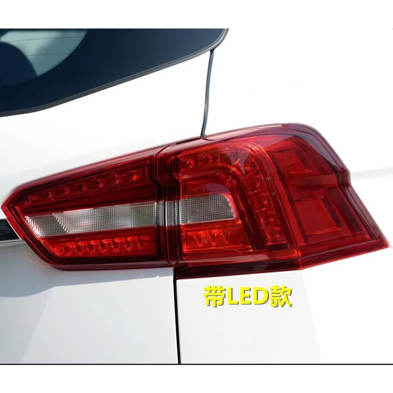 For the2017-2019Dongfeng Fengxing Jingyi X5 rear tail lamp assembly, left and right tail lamp housing, SX5 rear bumper lampshade