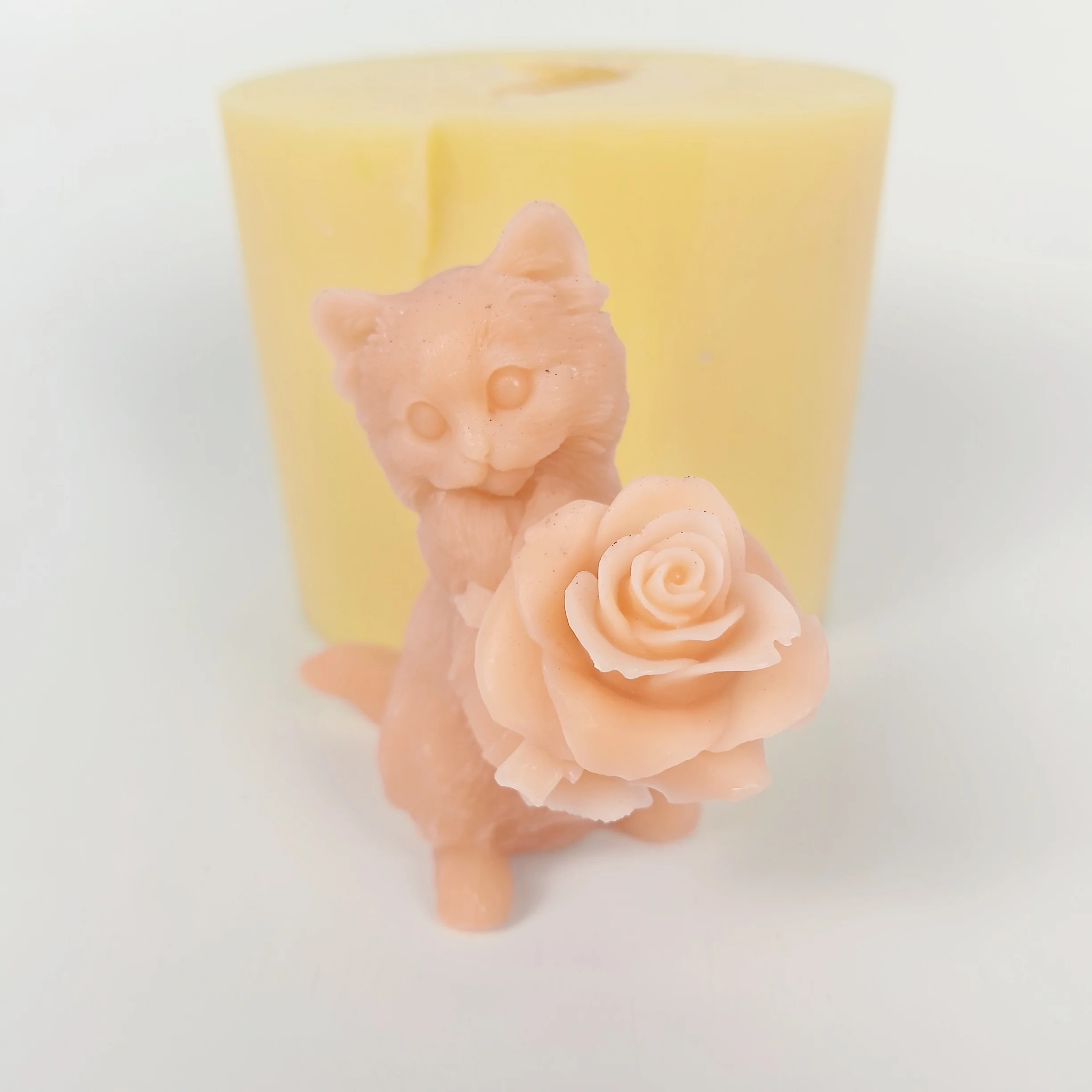 

3D Animals Mold Cat Hold Rose Moulds Silicone Candle Soap Molds Clay Resin Cake Decor Wedding Birthday Candles Handmade DW0776