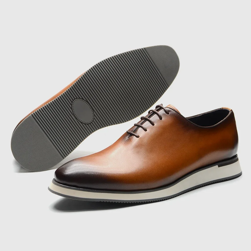 Luxe Handgemaakte Echte Cowhide Lederen Casual Oxfords Heren Jurk Schoenen Hele Uitgesneden Effen Teen Veters Zachte Platte Sneakers Voor Heren