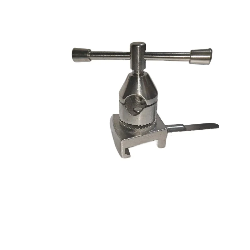 Operating Table Accessory Leg Holder Clamp Universal Fixing Bracket for Any Surgical Table
