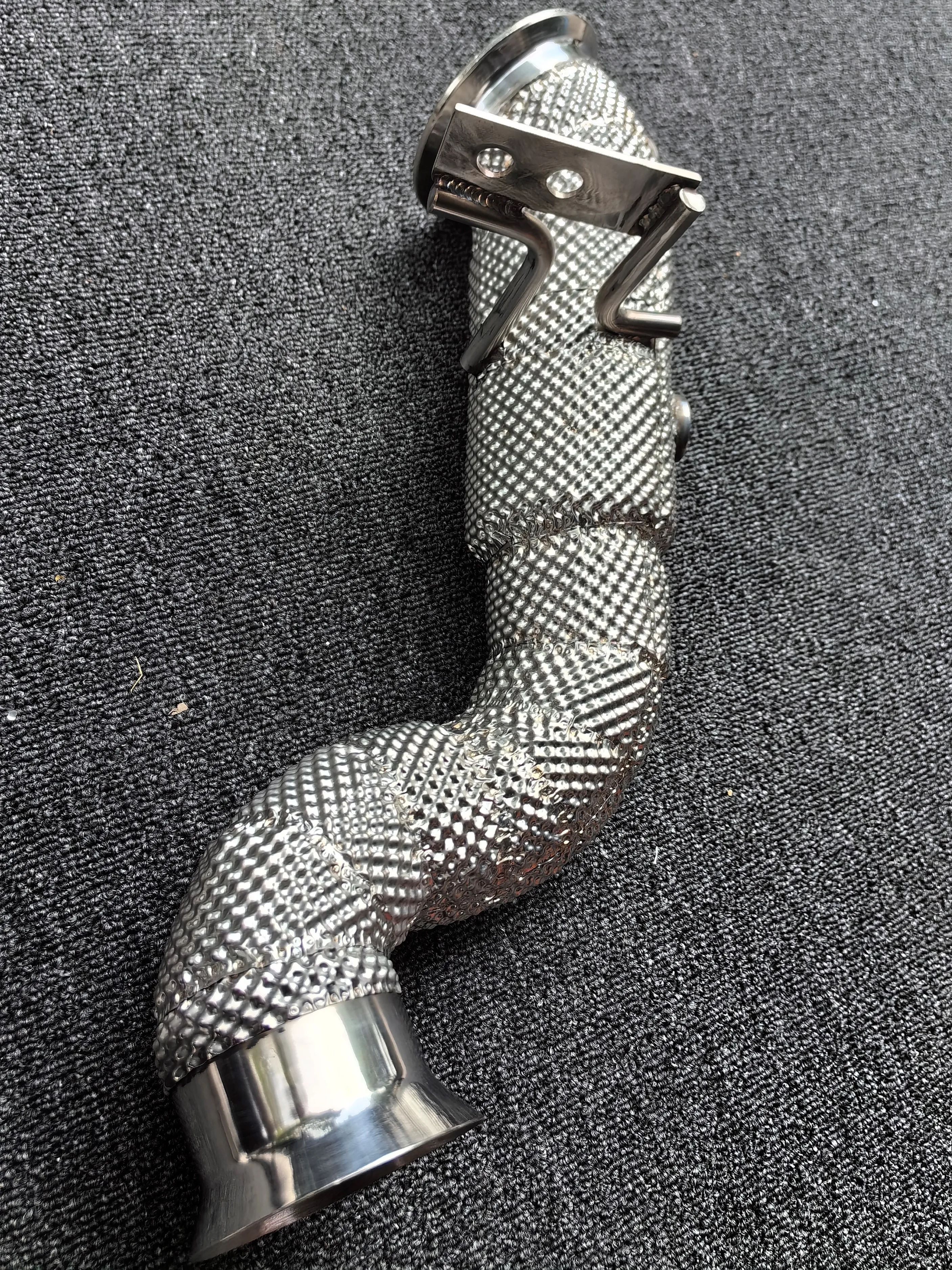 ACE für Mercedes-Benz C180 C200 C250 C260 W204 SUS304 Auspuff High-Flow-Downpipe mit Hitzeschild Hochleistungs-Auspuffrohr – Detail 11