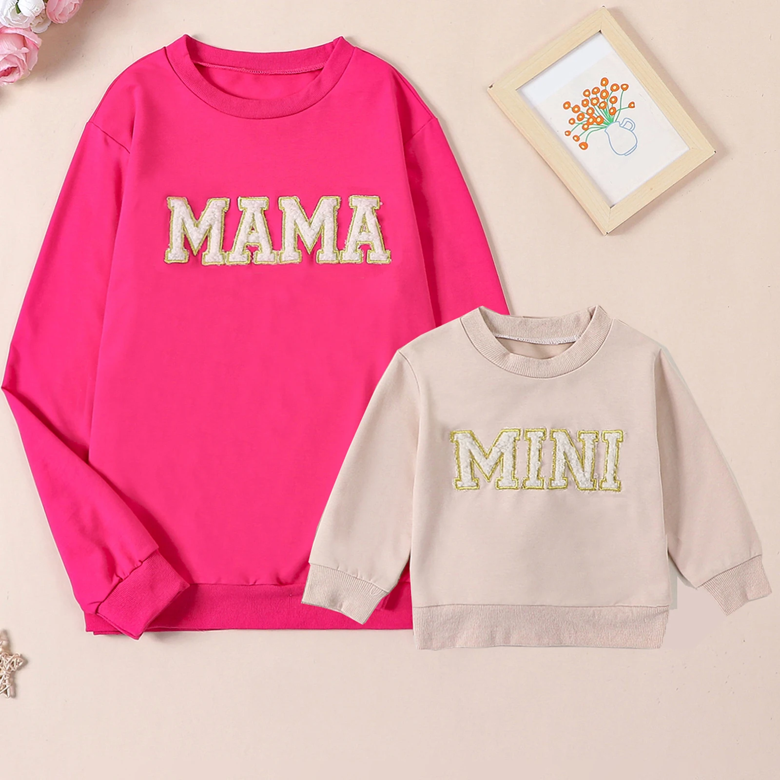 2024 Family Matching Outfits Mommy and Me Sweatshirts Fuzzy Letter Embroidery Long Sleeve Pullover Tops Mother Kids Clothes