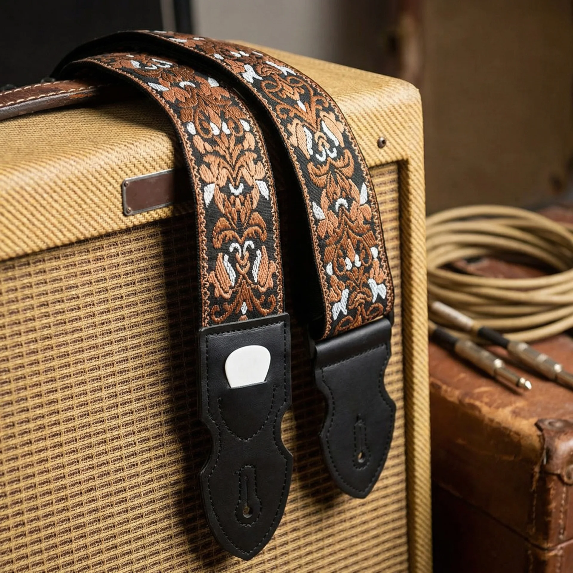 Bestickter, bedruckter Gitarrengurt im Bohemian-Stil, verstellbar, geeignet für Folk-E-Gitarren, Bässe, Ukulelen und Gitarren. – Detail 5