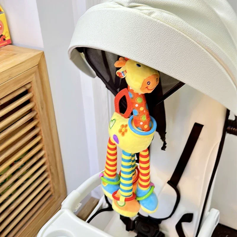 الزرافة حشرجة الموت الطفل عضاضة عربة لينة معلقة الاستشعار لعبة ورقة صانع الصوت لطيف السرير جرس ألعاب تعليمية الوليد هدية #2