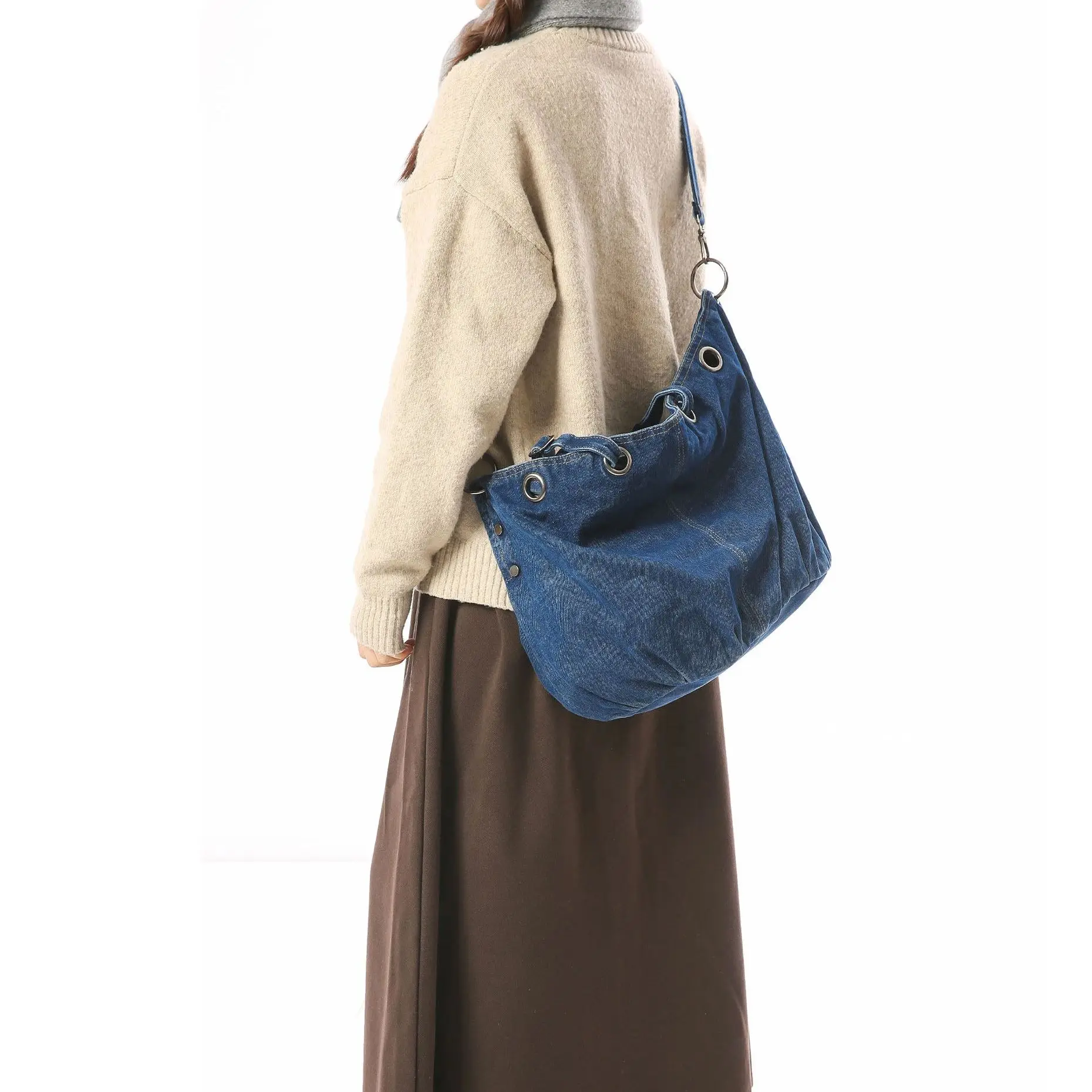 

Cowboy Tote Bag Large Capacity Multifunctional Versatile Handbag Temperament Solid Color Women's Crossbody Bag 2026 New Bag