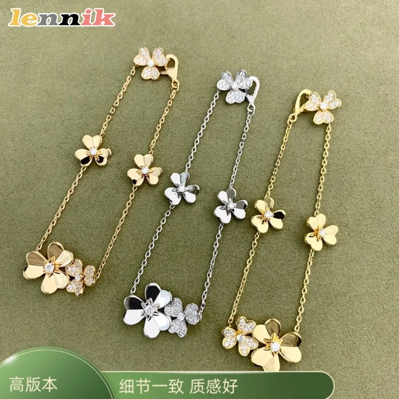 Kleeblatt-Armband mit fünf Blumen für Damen, luxuriös, minimalistisches Design, exquisiter Stil, eleganter Alltagsschmuck, hochwertiges verstellbares Accessoire