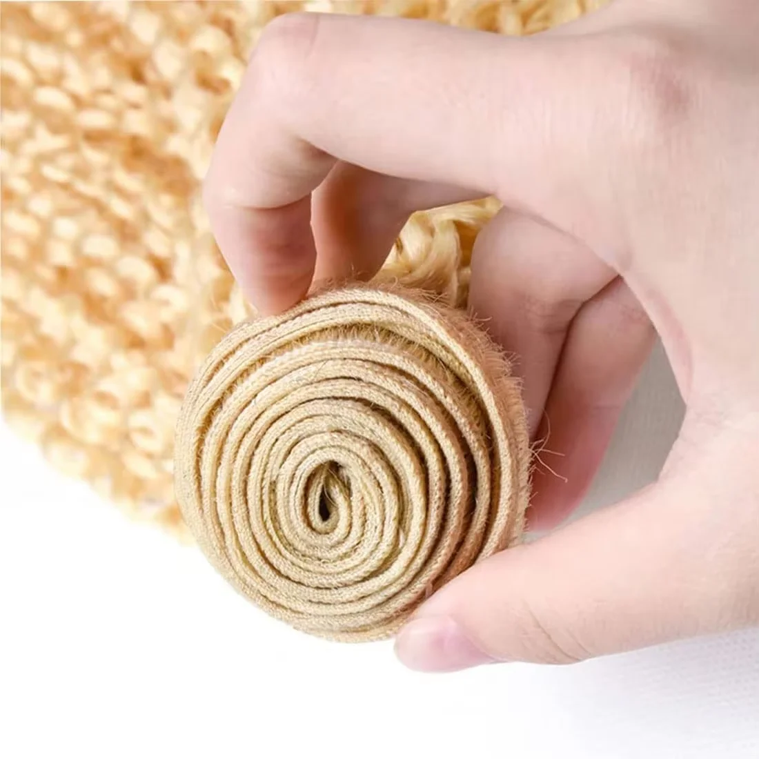 613 شقراء موجة عميقة الفيتنامية حزم الشعر البشري المجعد 28 30 32 بوصة 1 2 3 عروض الحزمة 100% عذراء شعر ريمي نسج ملحقات