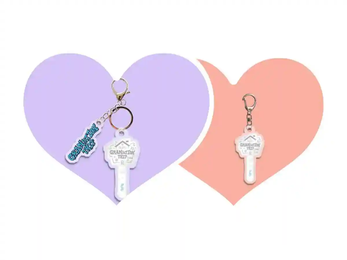 Llavero de acrílico TR25 con soporte para lightstick, estilo INS de alta calidad, impresión a doble cara, regalo de Tata Hanbi Daniel Justin Hak