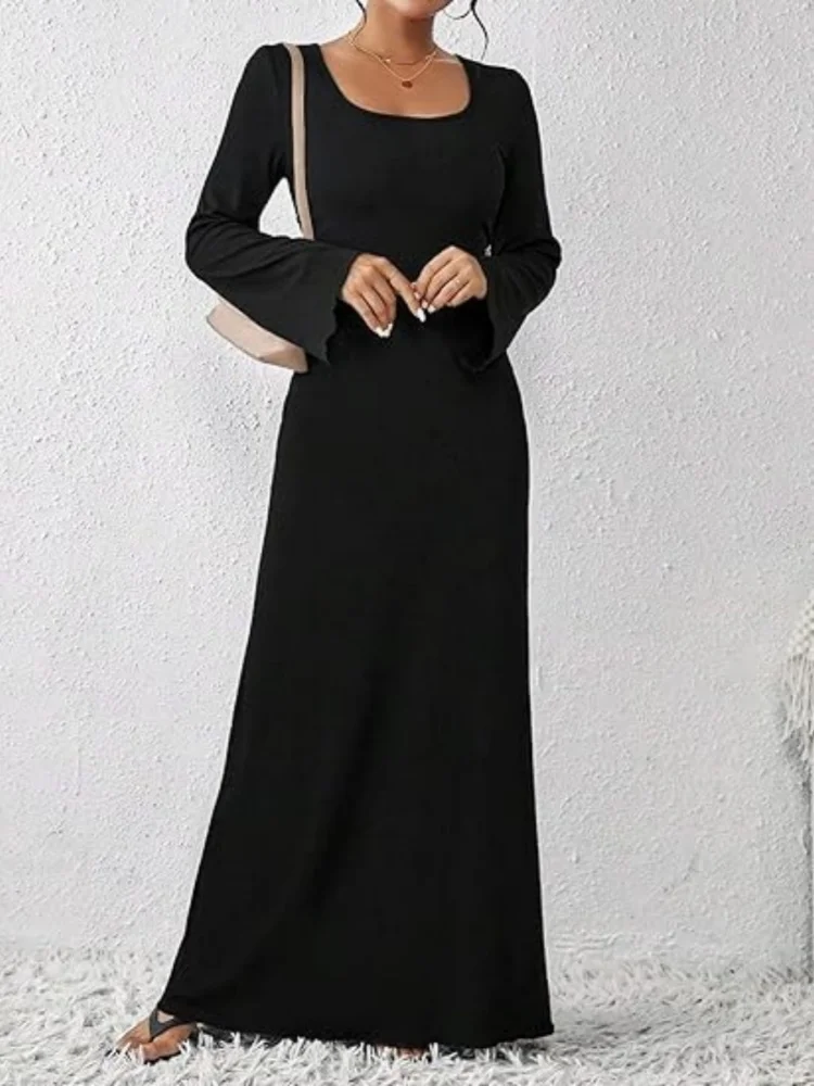 Europäisches und Amerikanisches Mittelöstliches Damenkleid mit Quadratischem Ausschnitt, Langen Ärmeln, Schlanker Passform und Knöchelriemen – Detail 5