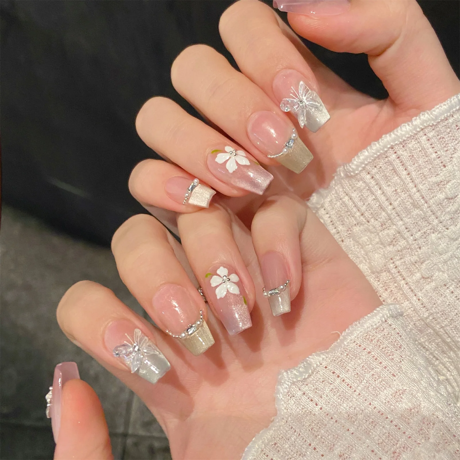 10 Stück künstliche Blumen-Feen-Nägel mit Schmetterlings- und Diamant-Design, 10 Stück handgefertigte französische Press-on-Nägel für Frauen, Nagel-DIY