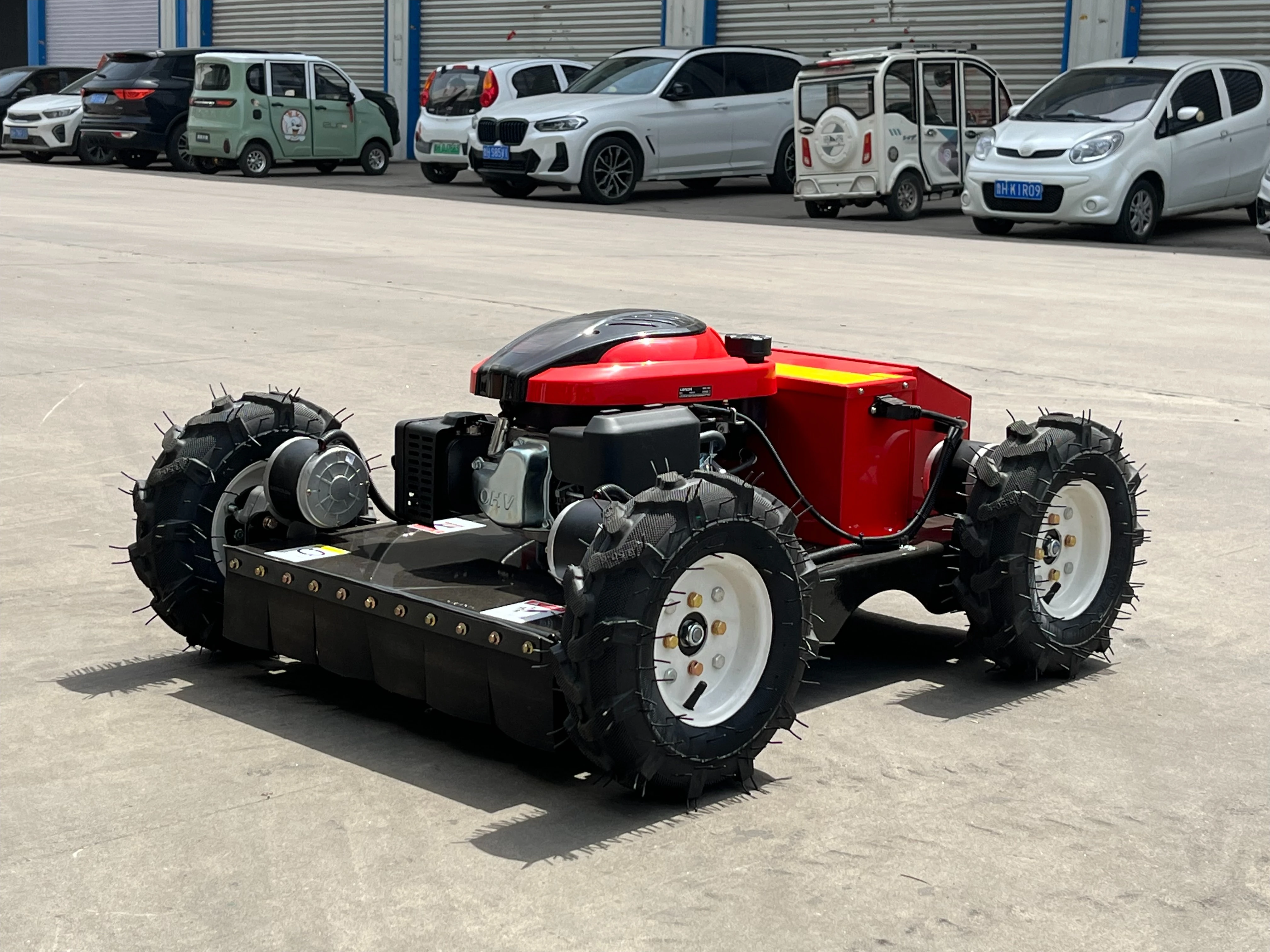 Lawn Mower Fully Automatic   Remote Controlled Lawn Mower  for Family Farm