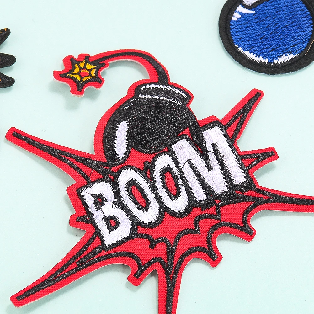 3PCS 블랙 블루 폭탄 붐 Applique 자수 DIY 의류 바느질 용품 패치 의류 장식 예술 공예 스티커 배지에 철