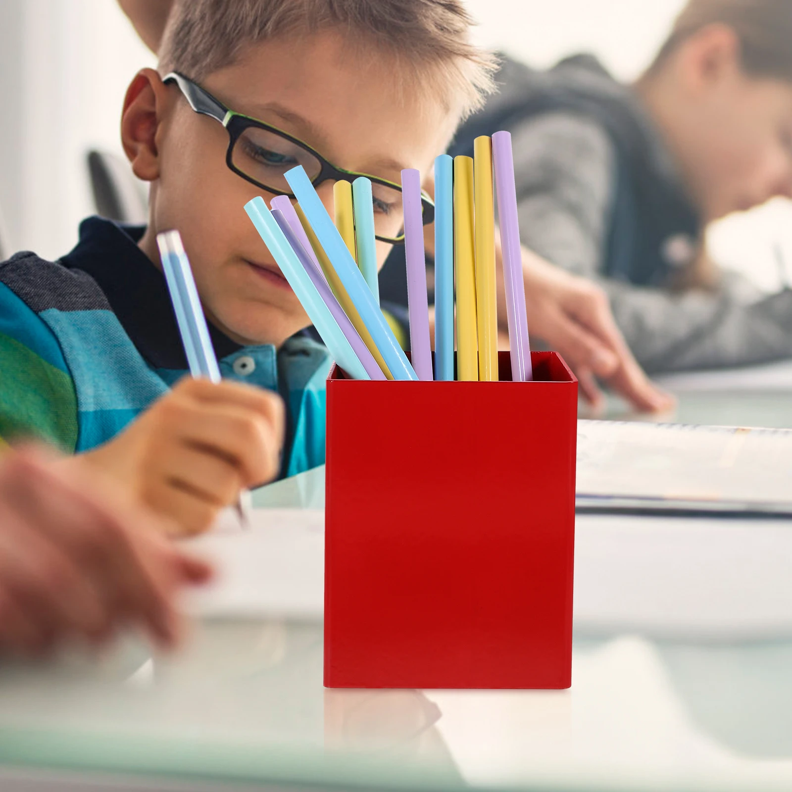 

Multi-Function Metal Pen Holder Large Capacity Sturdy Crack Resistant Desktop Organizer for Pens Pencils and Small Items