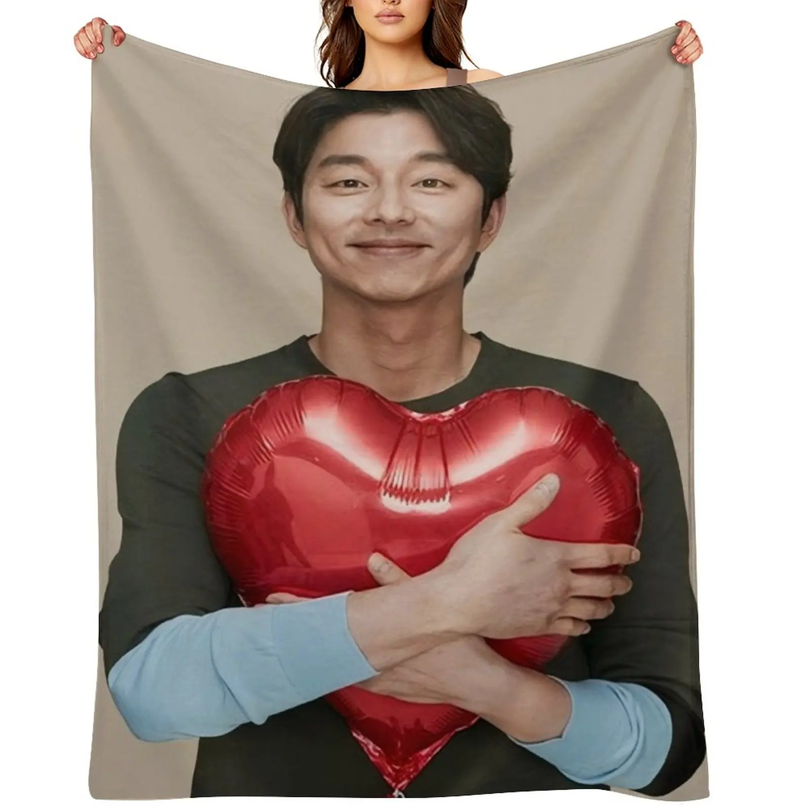 

Gong Yoo happiness Throw Blanket Baby Bed linens Thins Tourist Blankets