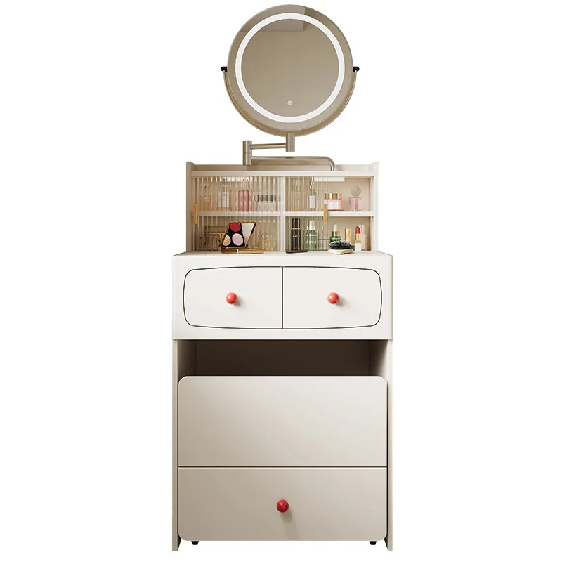 Dresser Small Apart…