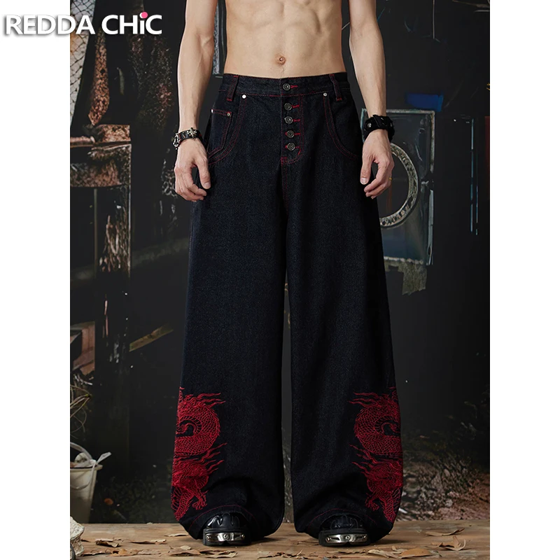 

Мужские джинсы REDDACHiC: свободные, винтажные, в стиле панк, с вышивкой дракона, на пуговицах, уличная мода, хип-хоп