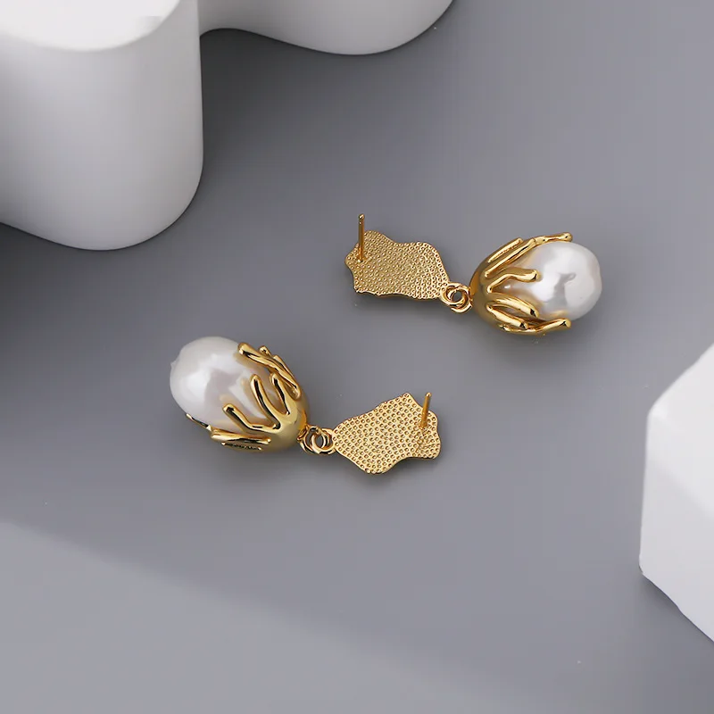 kshmir Europe and the United States shaped lava pearl stud 2022 vintage women's earrings jewelry accessories gift