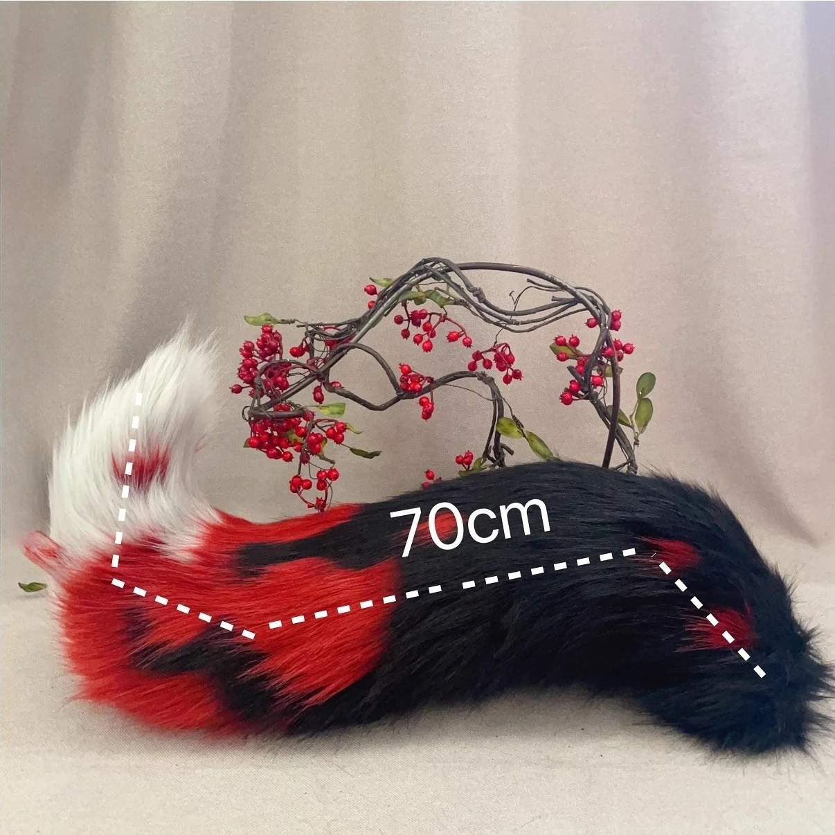 Neue handgemachte Arbeit Halloween Blut Wolf König Ohren Hairhoop Schwanz Set Anime DIY Kostüm Zubehör nach Maß Kopfbedeckung