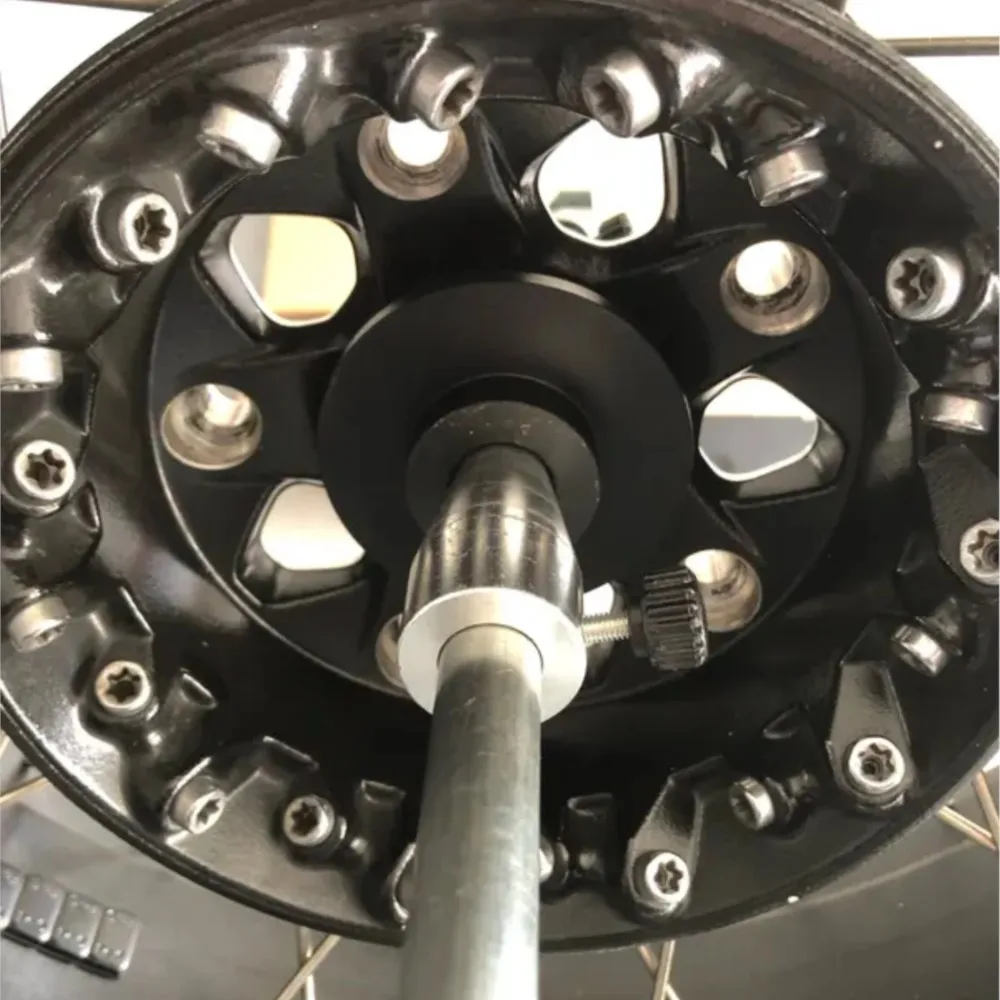 

R 1250 GS 2019 2020 2021 2022-2023 2024 2025 Rear Wheel Balancer Adapter Tool Black For BMW R1200GS LC 2013-2015-2016-2017-2018