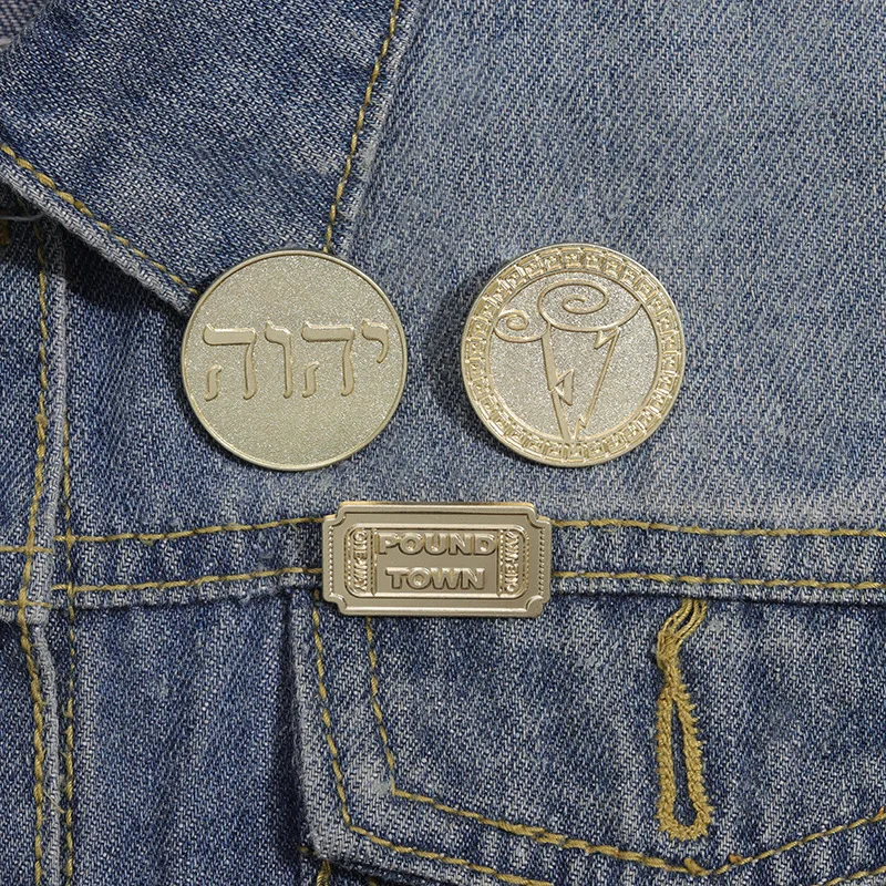 POUND TOWN  Enamel Pins Custom Personality Circle Brooches Lapel Badges Stamp Coin Jewelry Gift for Fans Friends