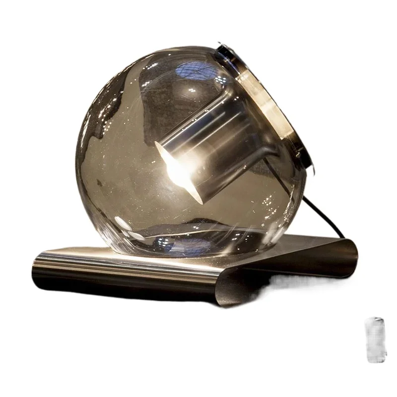 غرفة المعيشة السرير مكتب الإقامة المنزلية نموذج غرفة الإبداعية كرة زجاجية الجدول مصباح