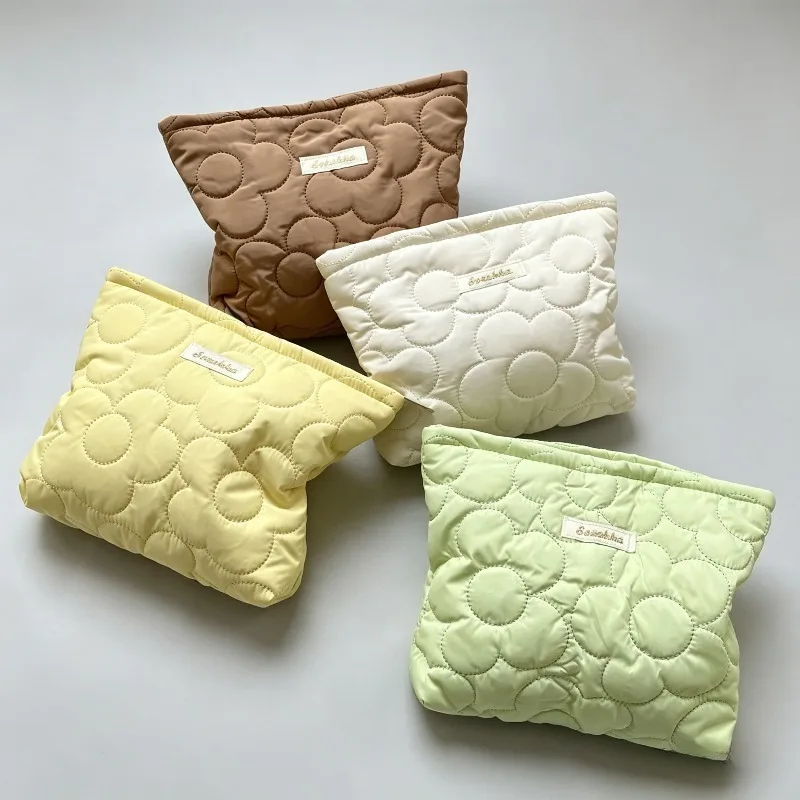 Candy Color Floral Quilted Makeup Bag for Women, Soft Cotton Padded Large Capacity Cosmetic Pouch, Portable Travel Organizer