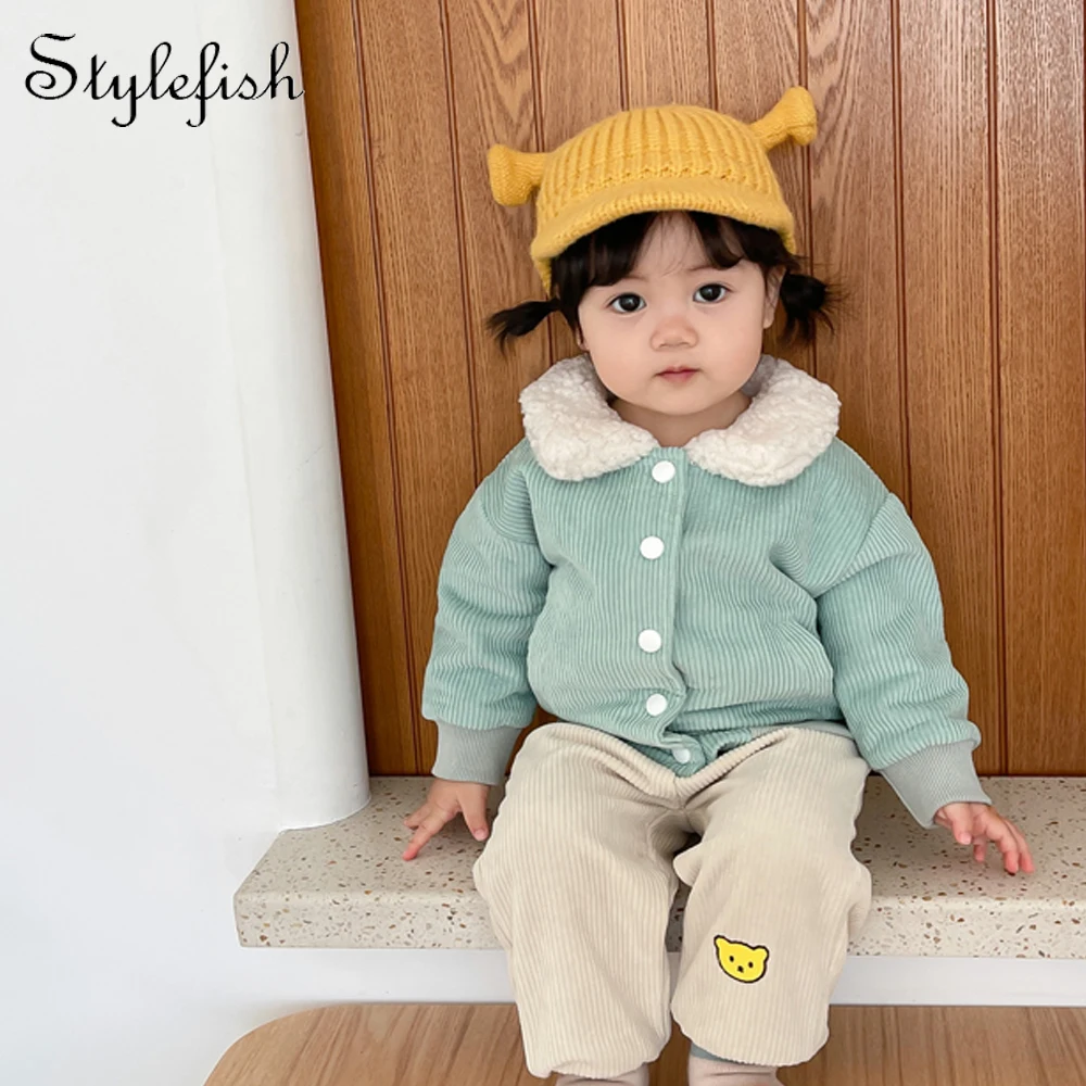 

Autumn and winter infants and toddlers corduroy plush coat Infant long-sleeved coat Baby winter warm coat