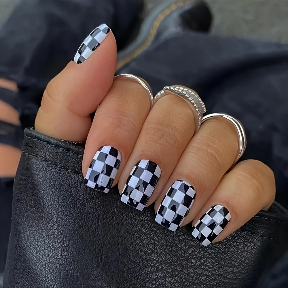 10Pcs Box Set of Black and White Checkered Nail Foil Transfer Stickers, Black and White Checkered Nail Art Stickers, Art Design Tools, Nail Art Starry Sky Paper, Nail Foil Transfer Stickers, Nail Supplies, Decal Stickers