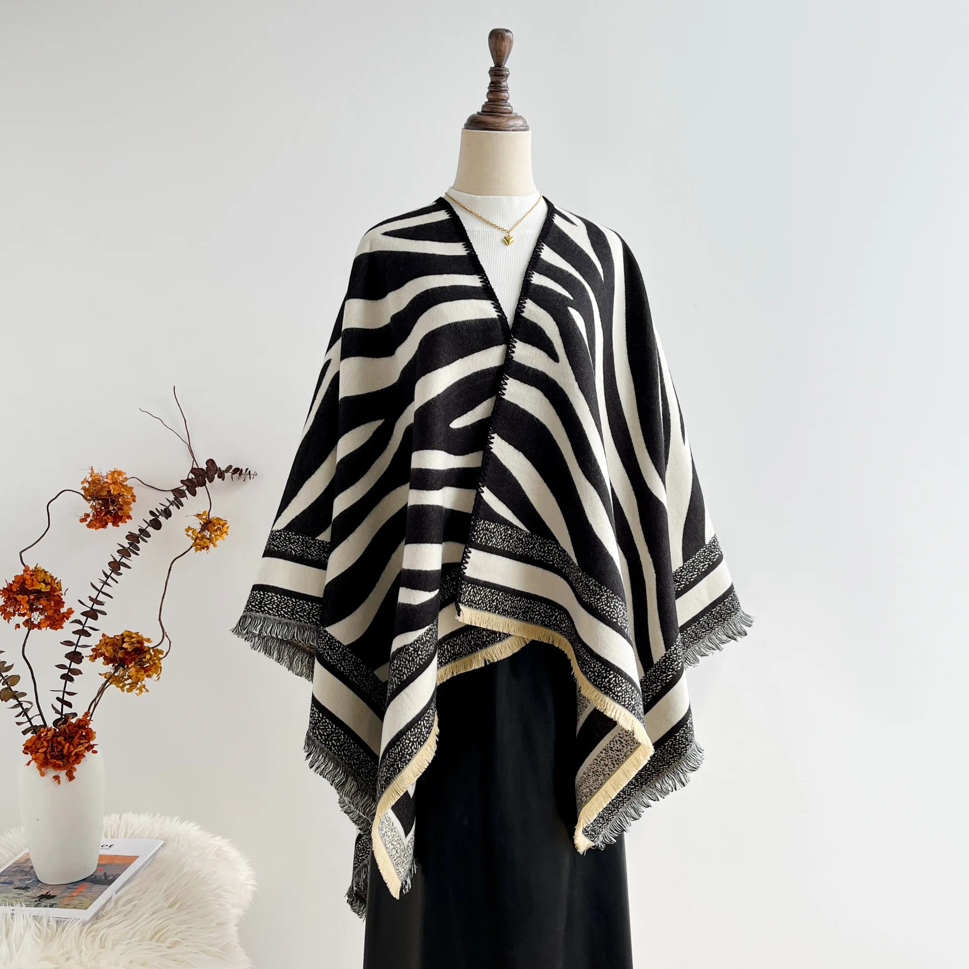 Classic Zebra-stripe Leopard Faux Cashmere Cape Long Poncho Outerwear Autumn Winter Fashion Thick Shawl Unisex Versatile Cloak