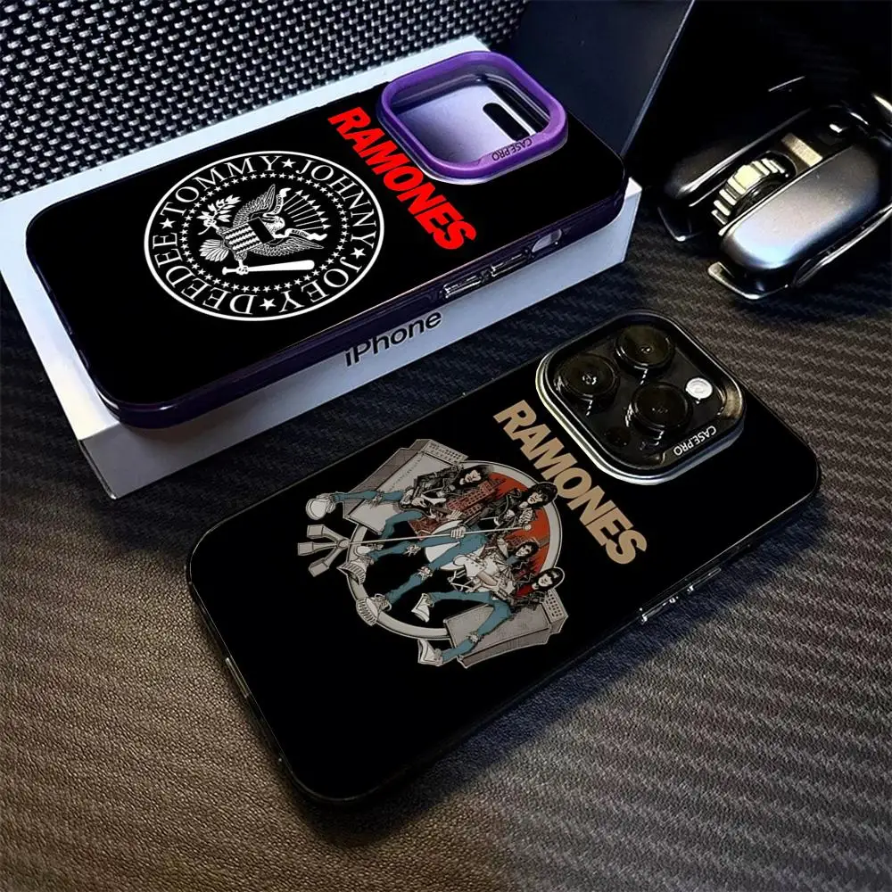 Rock Band R-Ramones Phone Case Matte Colored Silver Phone Case For Iphone 16 15 14 Pro 13 12 Plus 11 7 Luxury Cover