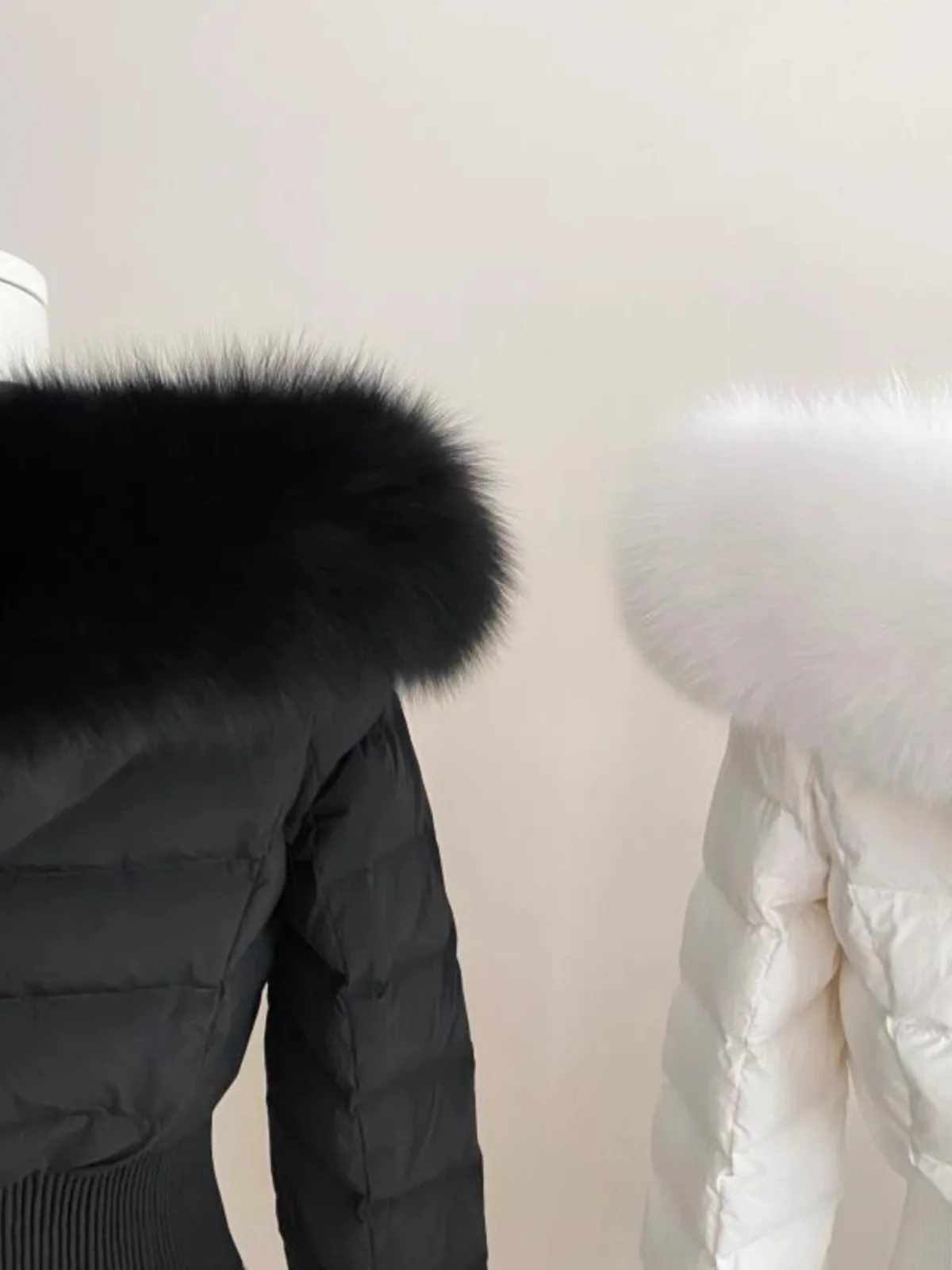 Chaqueta corta de plumón de ganso blanco para mujer, Parkas cortas cálidas de piel de zorro Real para exteriores, 2024