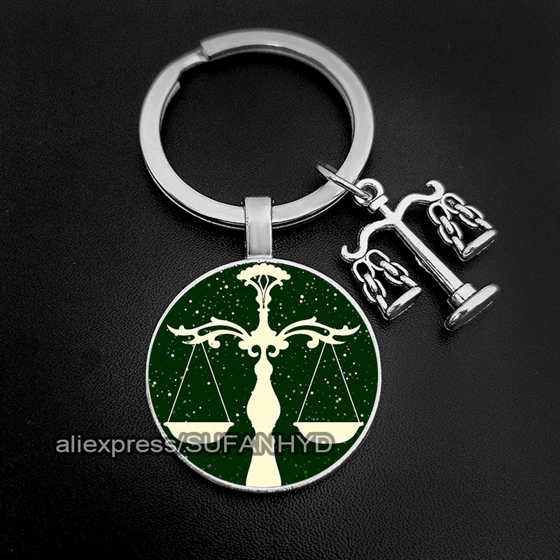 2023 Diy Lawyer Keychain Justice Scale Keychains for Judge Hammer Key Holder Gift for Law Student