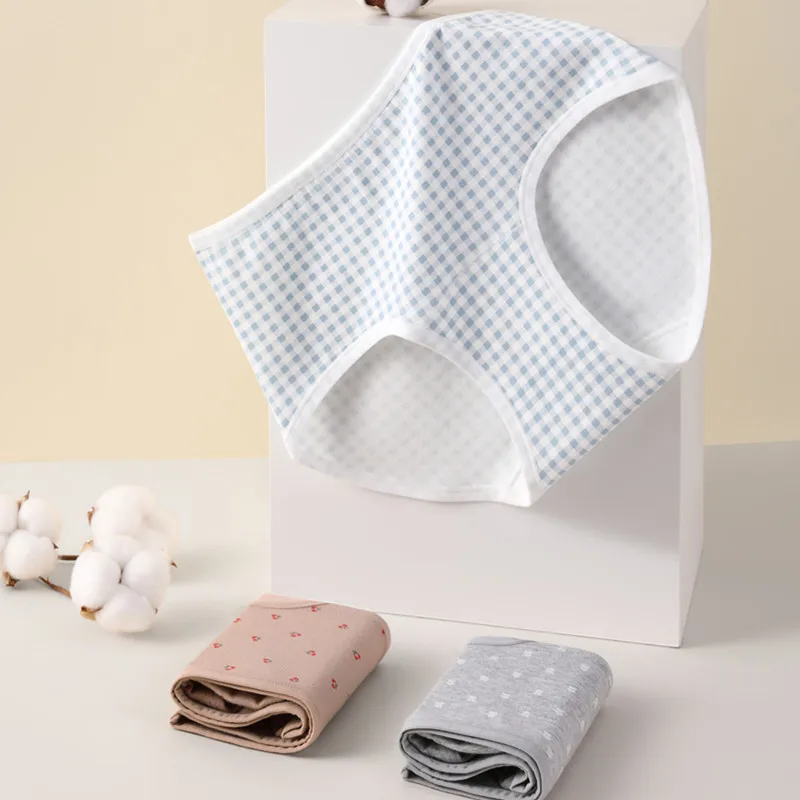 กางเกงชั้นในสตรี 3 ชิ้น ผ้าแจ็คการ์ด เซ็กซี่ ระบายอากาศได้ดี สวมใส่สบาย ยืดหยุ่นสูง ทรงเอวกลาง ผ้าฝ้ายแท้ เนื้อผ้านุ่ม