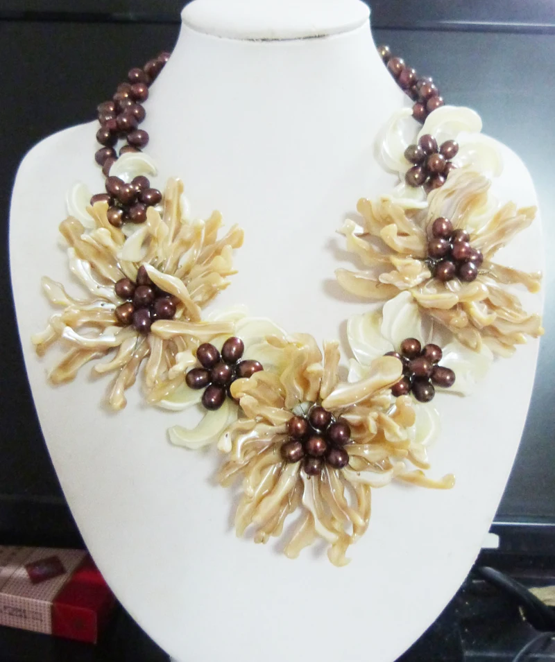 

new # free delivery. Freshwater pearl / shell Nigerian bridal flower necklace 20"