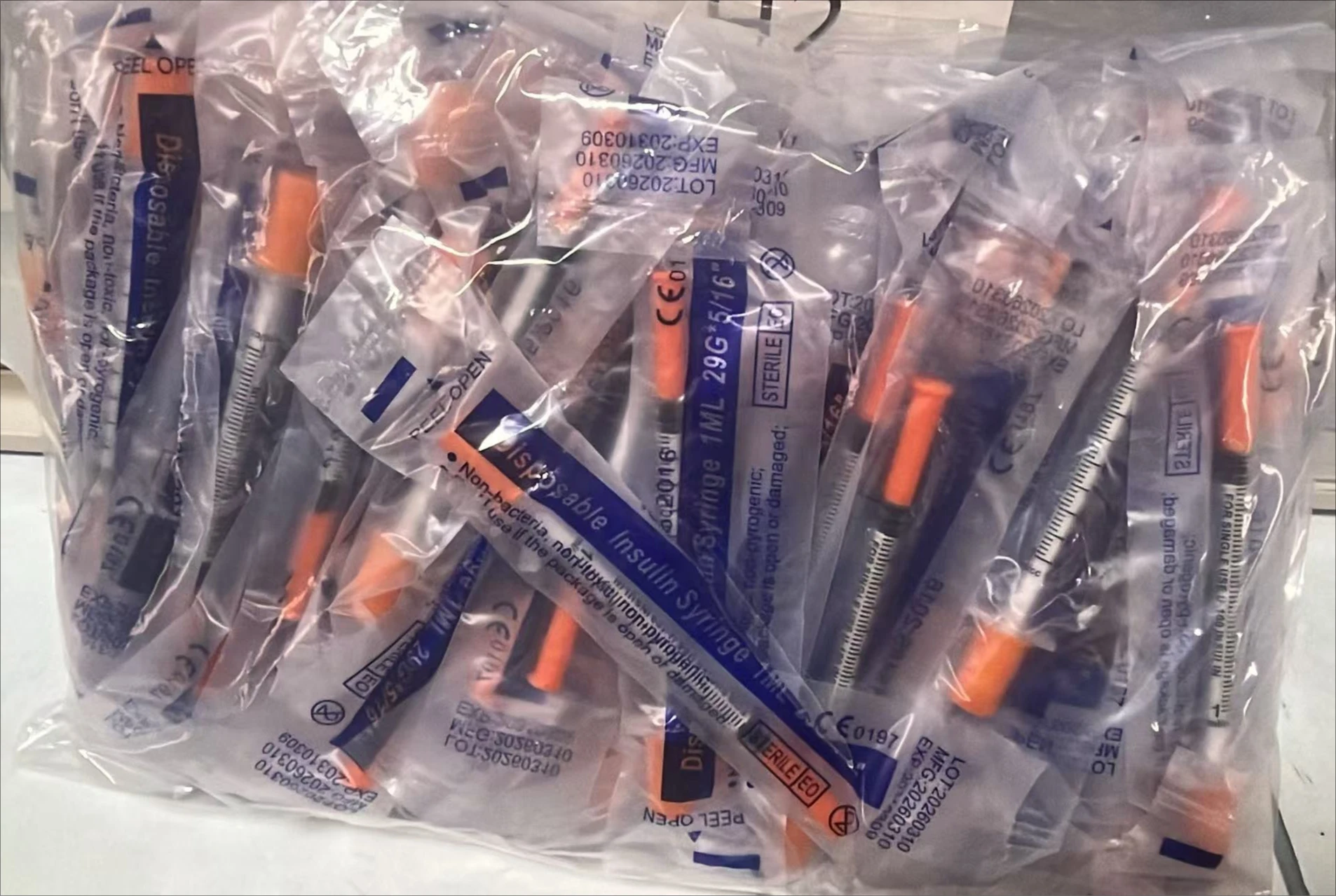 0.3ml/0.5ml/1ml/1ML-U Disposable Sterile Insulin Syringe with Needle, Single Use for Beauty & Insulin Injection