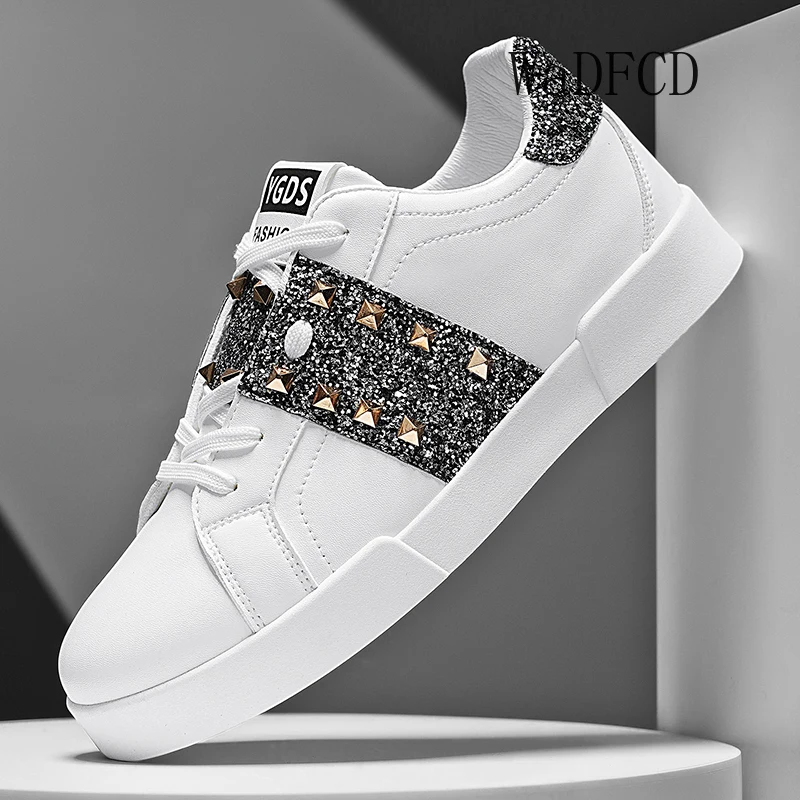 

Sneaker Casual Men Designer Easy Matching White Shoe Fashion Microfiber Leather Height Increased Flat Platform Bling Board Shoes