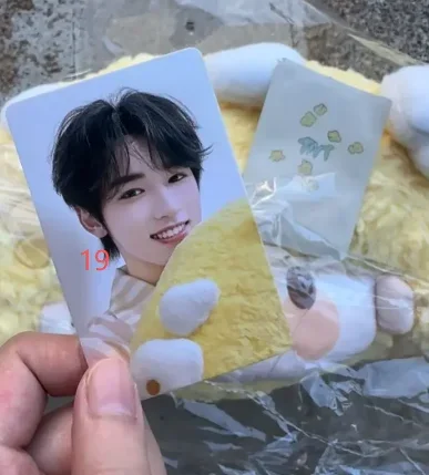 

Teens in Time OFFICIAL CARD