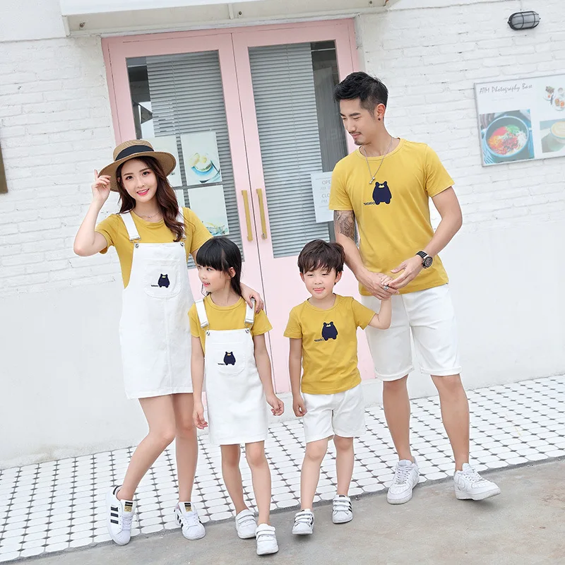 Mother Kids Family Clothing Sets Daughter Father T-shirts Strap Suit Family Look Outfits Parent-child Wear Summer Clothing Sets